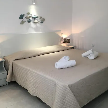 Margarita Aparthotel 3*